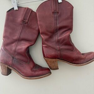 Dexter Women's Burgundy Leather Heeled Cowboy Boots